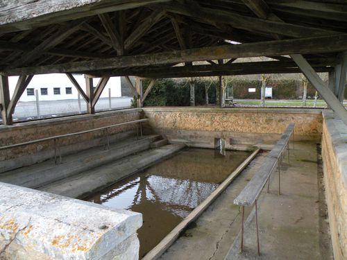 Lavoir de Montreuil-Bonnin